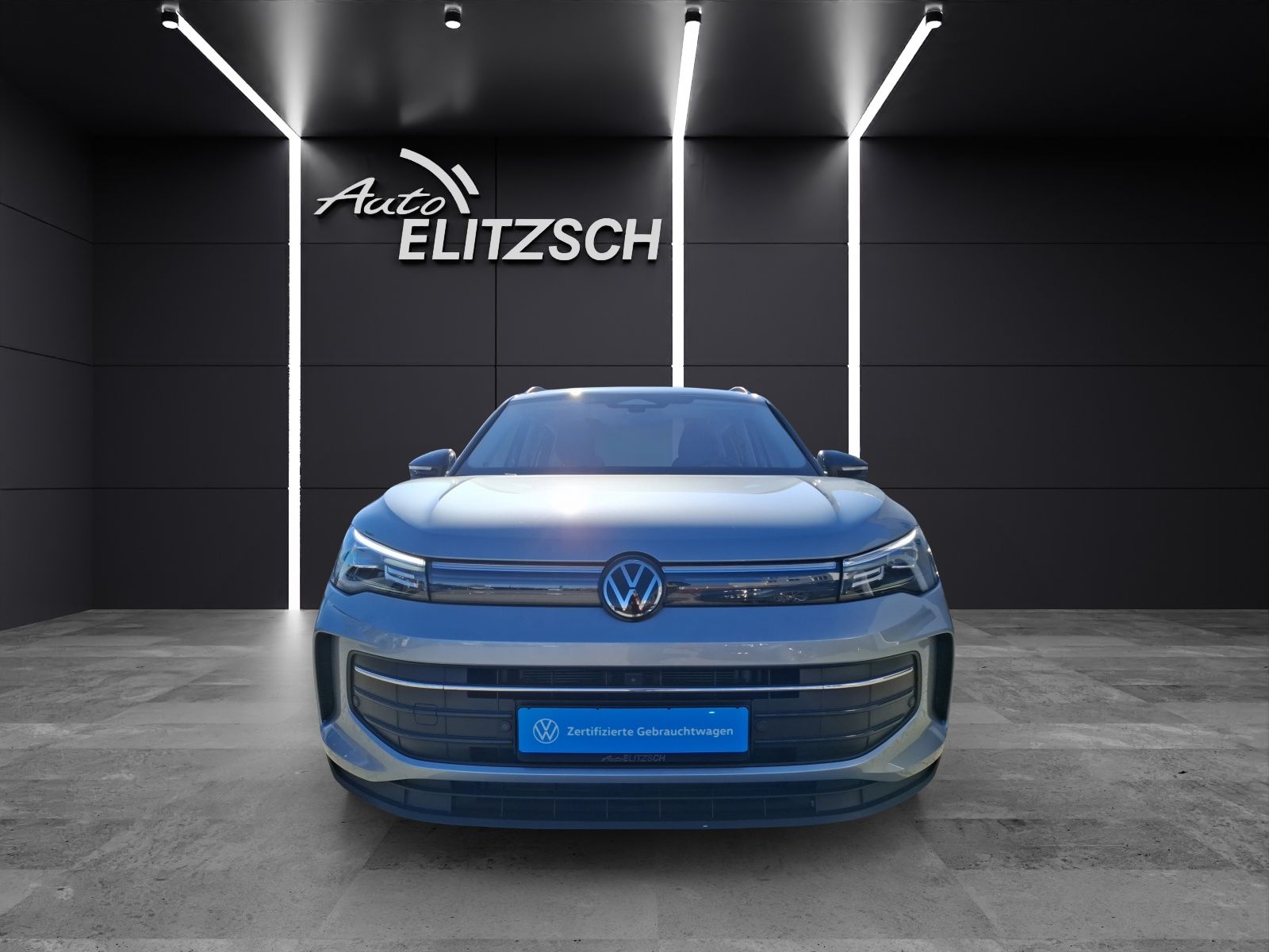 Fahrzeugabbildung Volkswagen Tiguan TDI Goal DSG 4M Standhzg LED AHK Navi AID