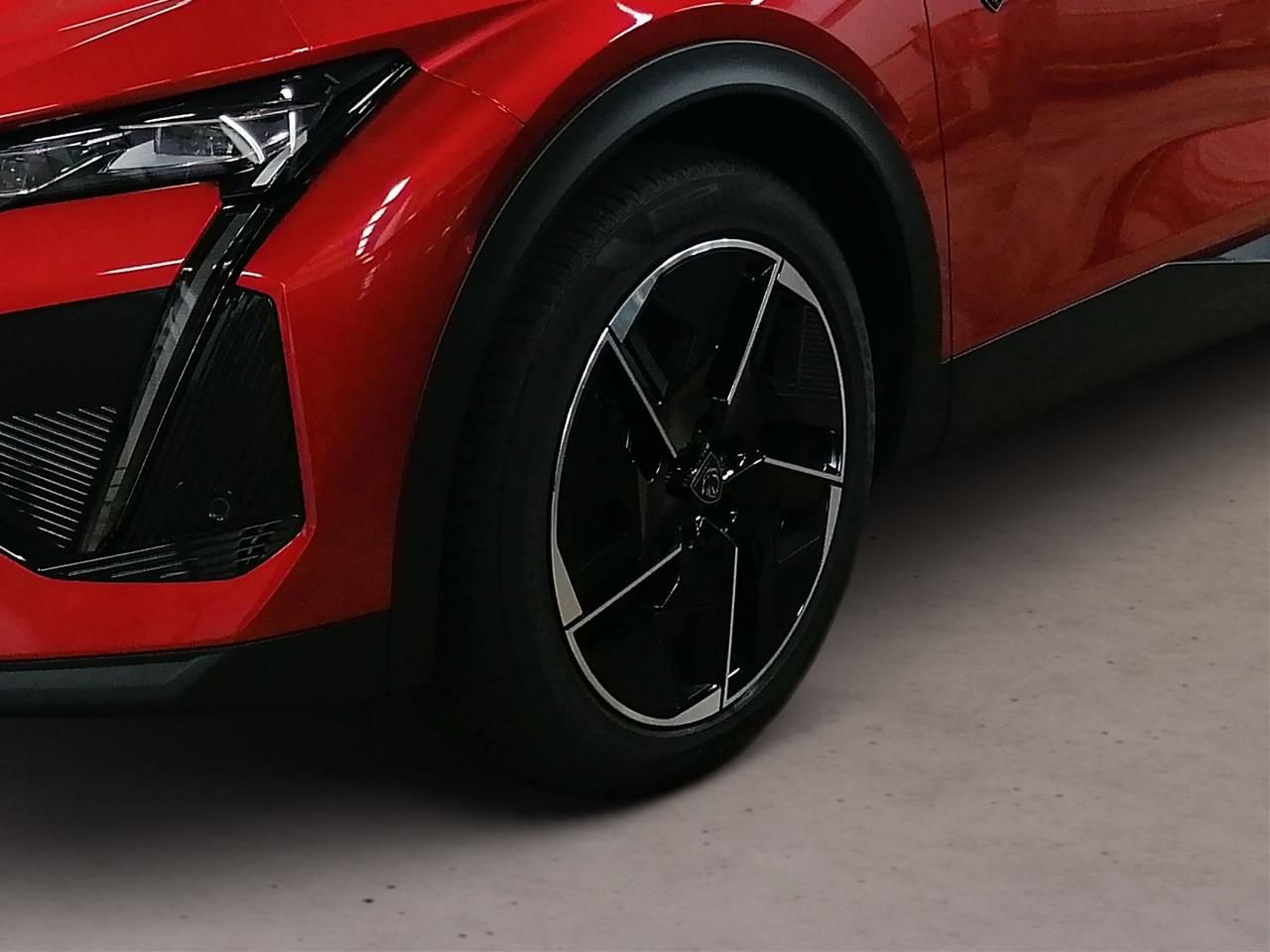 Fahrzeugabbildung Peugeot 408 GT Plugin Hybrid 180 e-EAT8