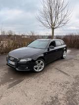 Audi A4 V6 TDI  kräftiger Motor, TÜV bis ... - Audi: V6 Motor