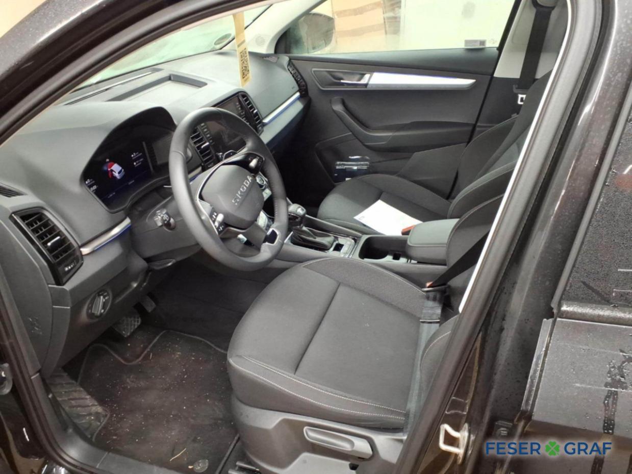 Skoda Karoq 2.0TDI Tour DSG AHK LED DAB Kamera Naviga