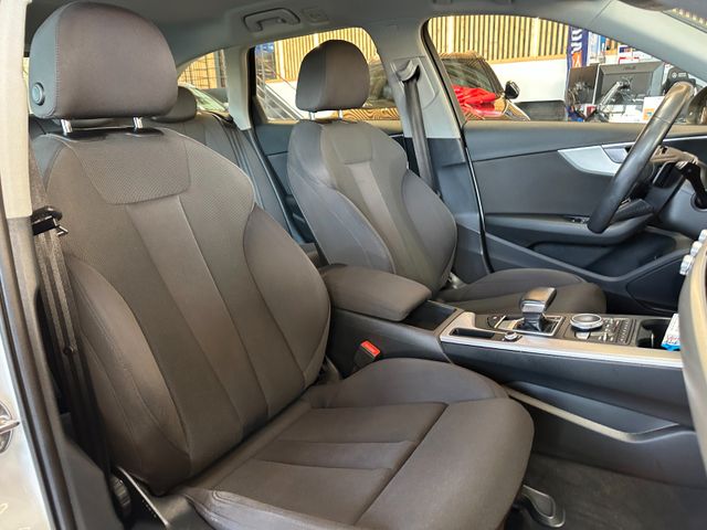 Audi A4 *ACC*AHK*NAVI*CARPLAY*2-ZONEN*SZHZ*LED*