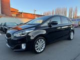 Kia Carens Dream Team *NAVI*RFK*SITZH*TEMP* - Kia Carens: Dream Team