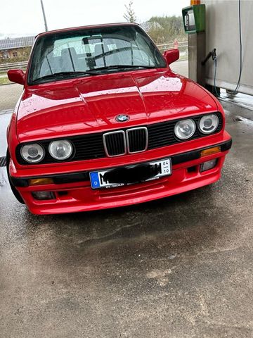 BMW E30 Cabrio