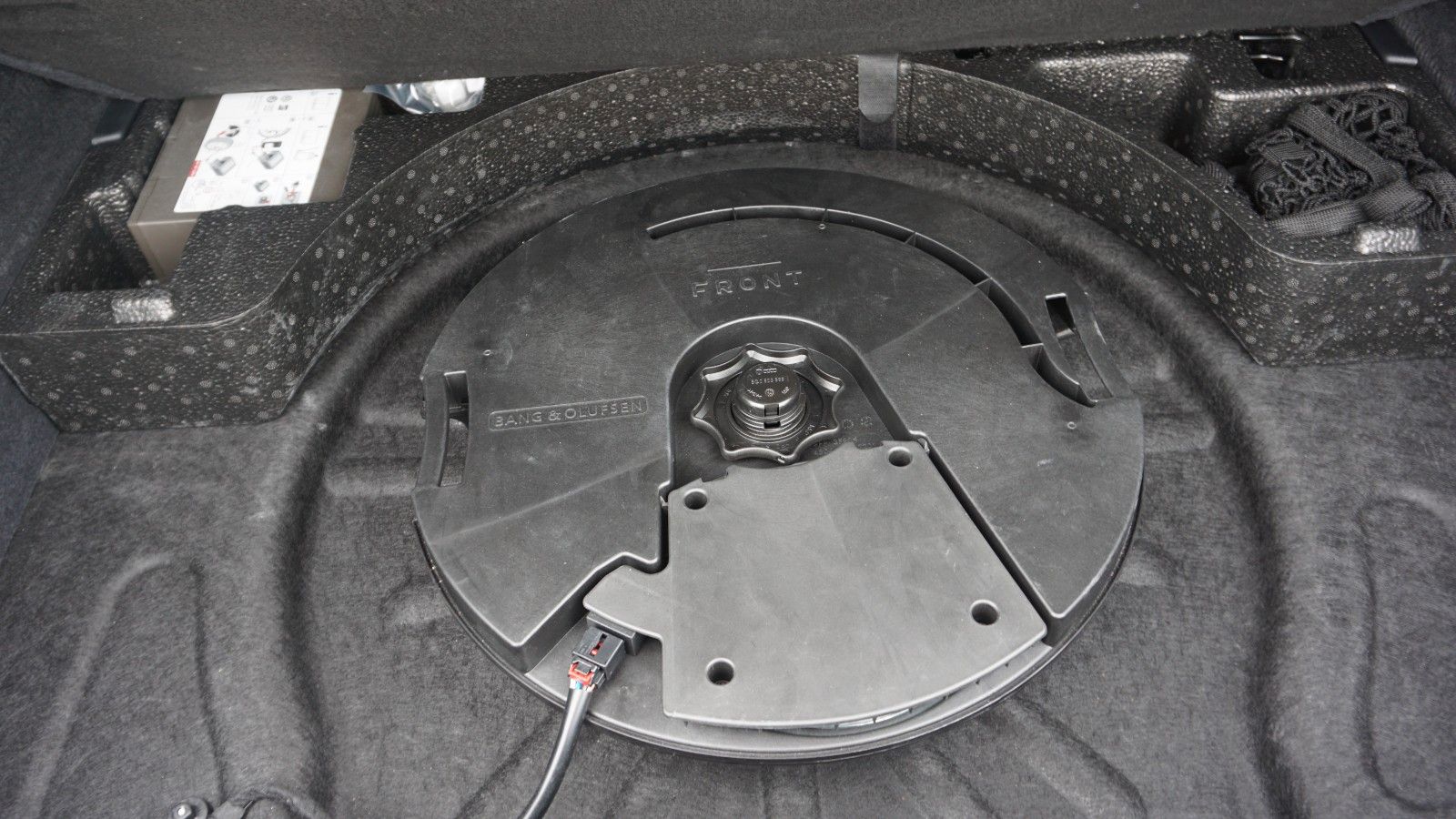 Fahrzeugabbildung Audi S3 Sportback 2.0 TFSI quattro, Leder, Navi, B&O