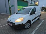 Peugeot Partner Tepee Allure HDI 115 1.6 Allure - Peugeot Partner Allure mit Diesel-Antrieb