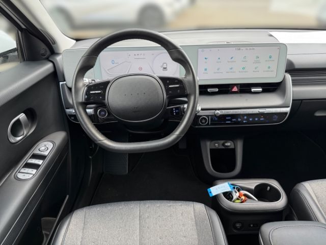 Fahrzeugabbildung Hyundai IONIQ 5 Techniq Elektro 72 +NAVI+KLIMA+RFK+SHZ+C
