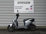Honda EM1 e | Elektro | Roller | - HONDA MOTORRAD