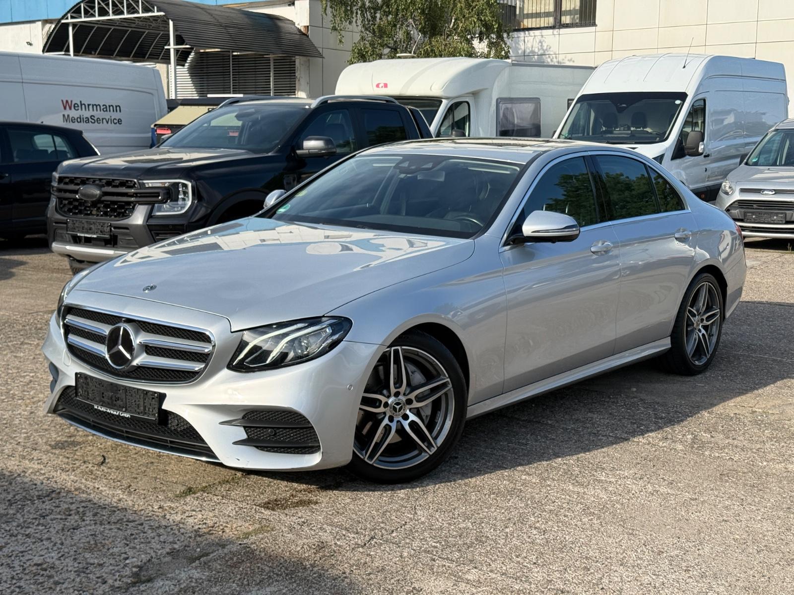 Mercedes-Benz E 200/AMG-Line/ACC/Ambiente/360°/KeyLess/LED