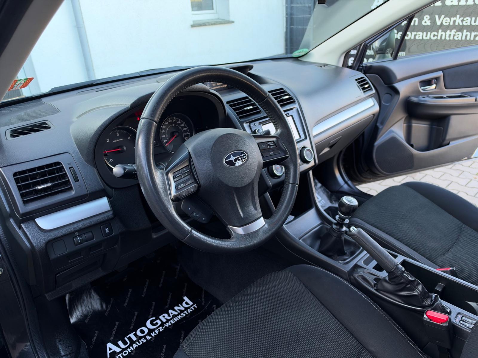 Subaru XV 2012 — photo 11