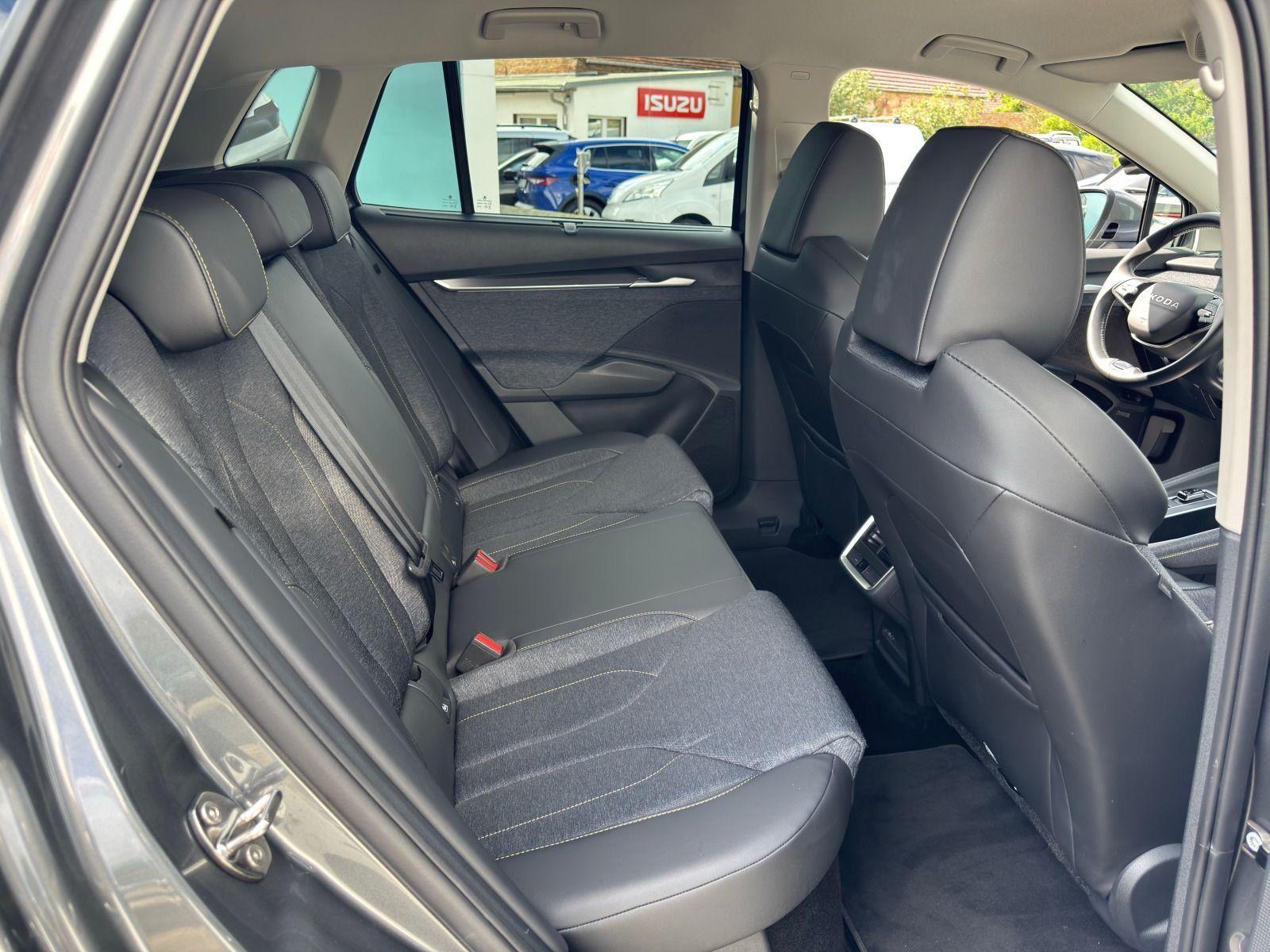 Fahrzeugabbildung SKODA Elroq 85 MAXX*360°Cam*Head-Up*eHeck*20Zoll