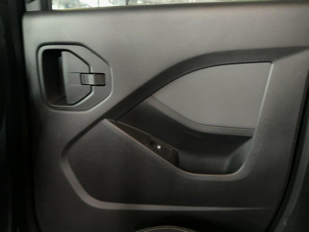Mercedes-Benz T 180d PROGRESSIVE LED+TEMPOMAT+KEYLESS-GO+AMBIE