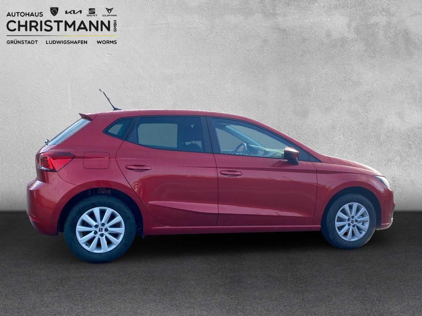 Fahrzeugabbildung SEAT Ibiza Style Road Ed. *SHZ*NAVI*PDC*CAM*Full-Link