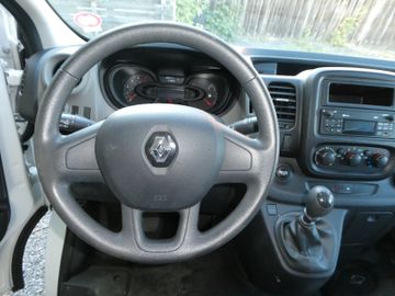 Renault Trafic - 12