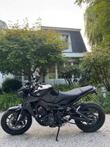 Yamaha MT-09 RN43 Unfall-Umfallfrei  - Yamaha Motorräder in Köln