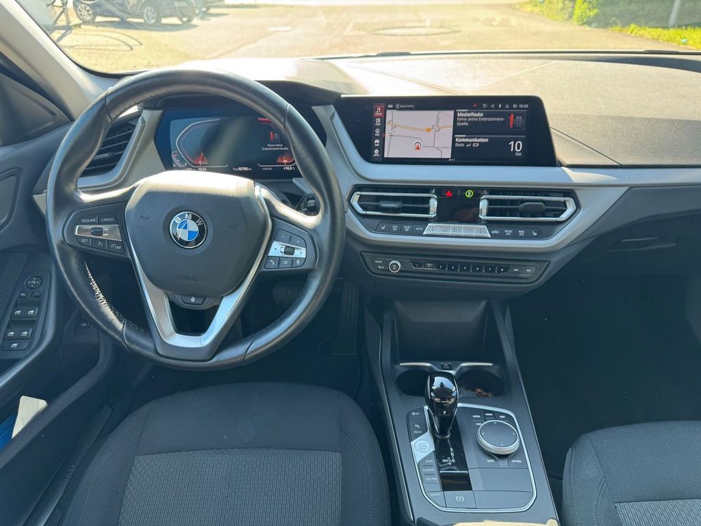 Image of BMW 116