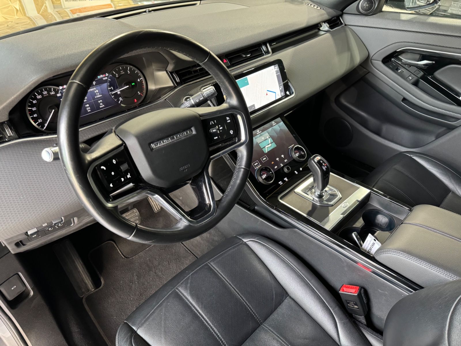 Fahrzeugabbildung Land Rover Range Rover Evoque S//