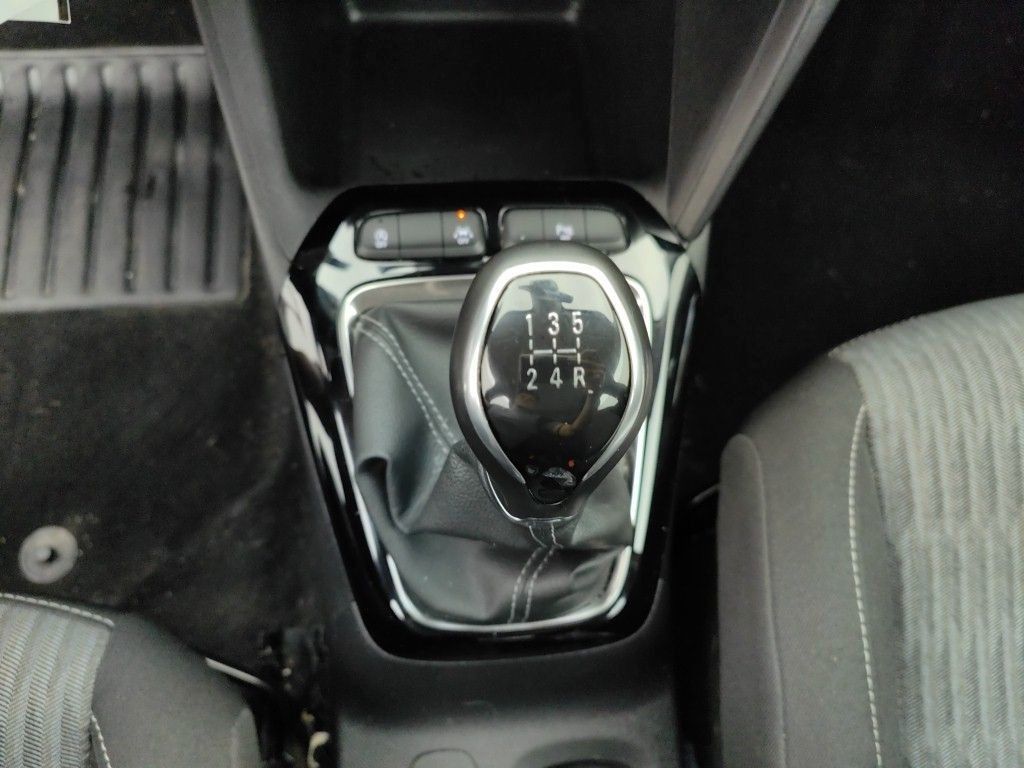 Fahrzeugabbildung Opel Corsa F Edition NAVI/SHZ/LHZ/PDC/TEMPOMAT