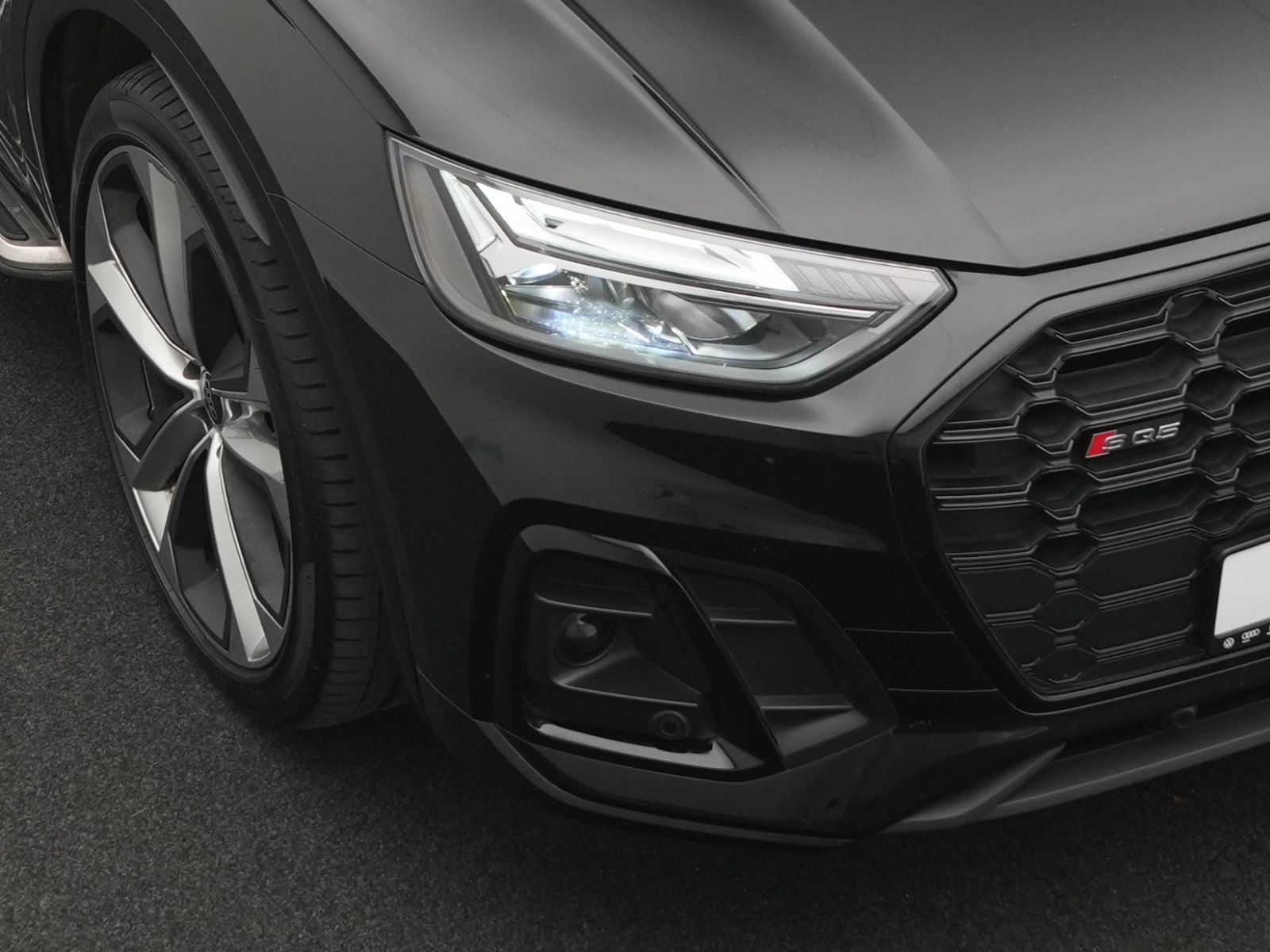 Audi SQ5 - Bild 18