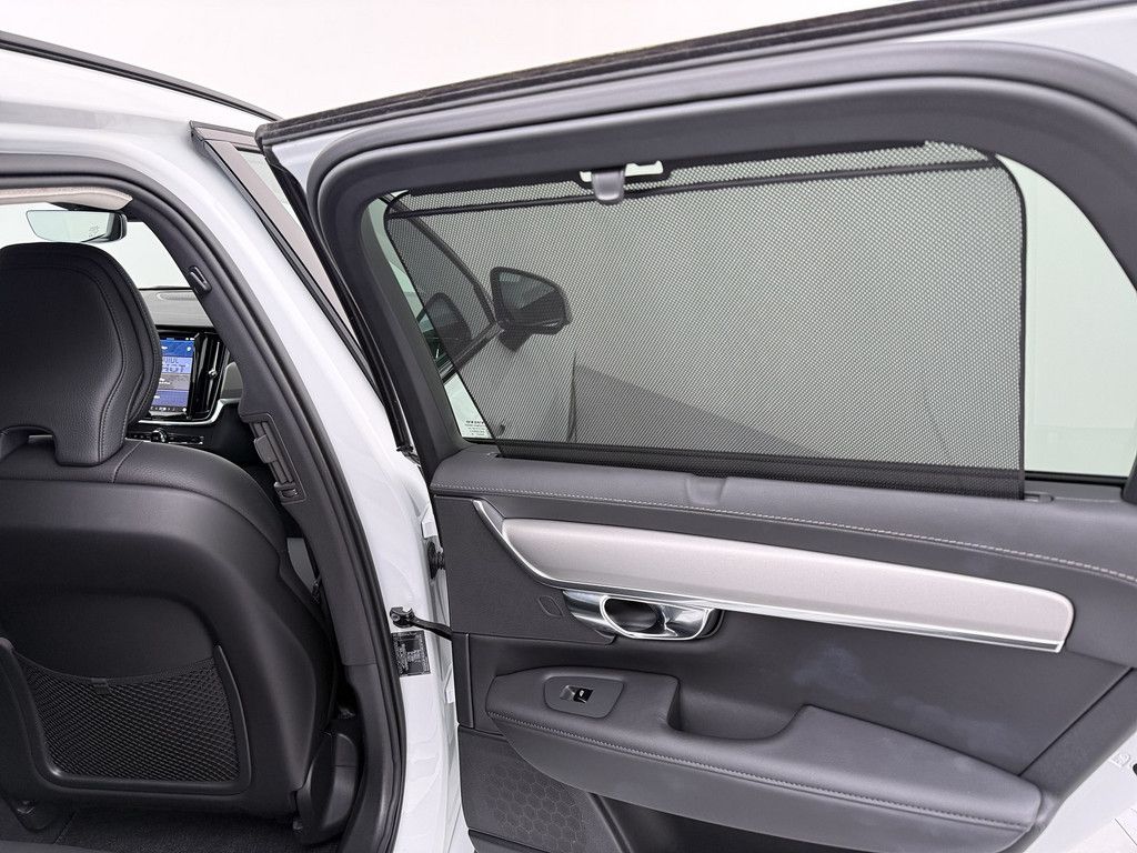 Volvo V90 T6 AWD Plus Dark Recharge Plug-In Hybrid *36 foto 24