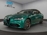 Alfa Romeo Giulia Quadrifoglio 2.9 V6 Sparco Sitze Akrapovi