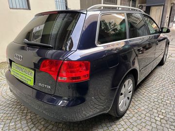 Audi A4 - 5