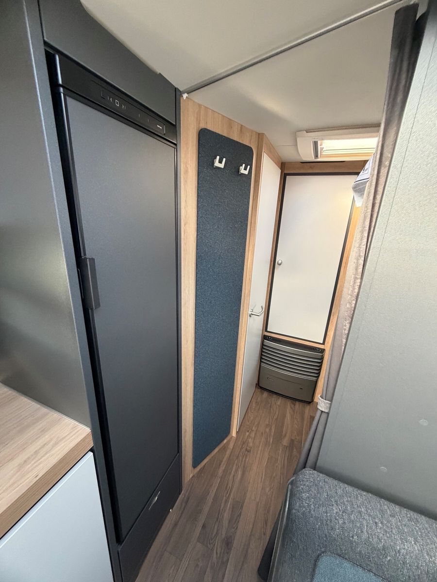 Fahrzeugabbildung Knaus Sport 500 KD Markise Etagenbett Design Paket