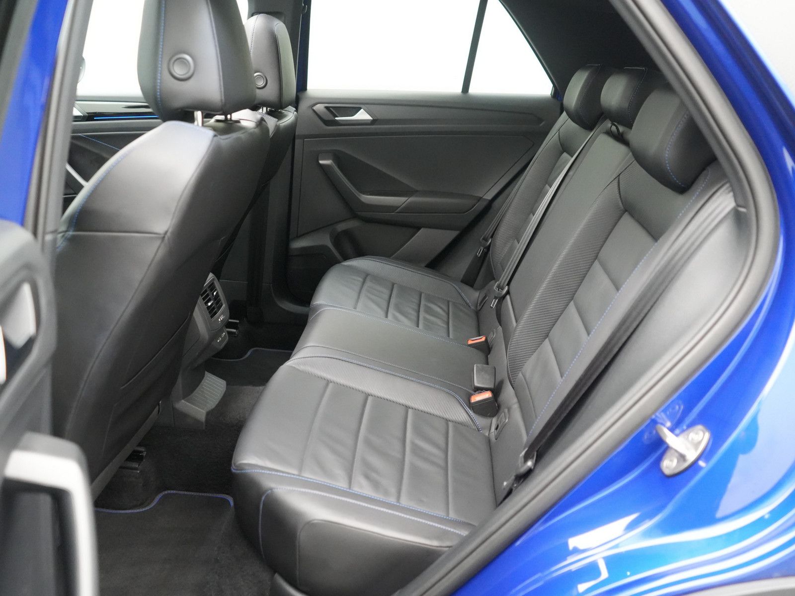 Volkswagen T-Roc - Bild 14