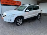 Volkswagen Tiguan Track 4Motion 2.0 TDI 140PS 1 HAND AHK - gebrauchte VW Tiguan aus dem Jahr 2008