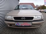 Opel Astra 1.6 Anhängerkupplung+++ - gebrauchte Opel Astra aus dem Jahr 1996