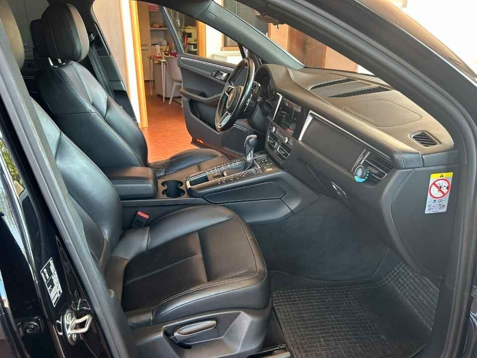 Porsche Macan 2.0 245 CV ANN0 2021 TETTO PANORAM imagem 2