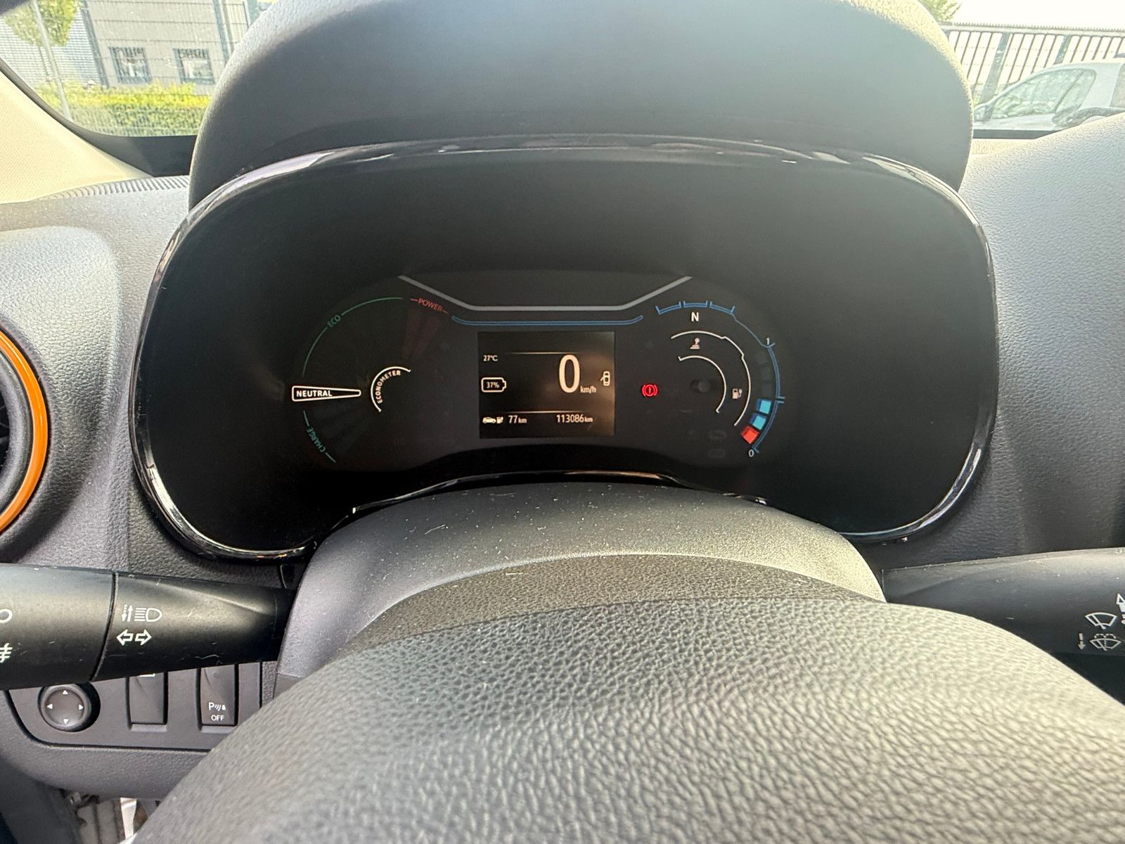 Fahrzeugabbildung Dacia Spring Electric Comfort Plus