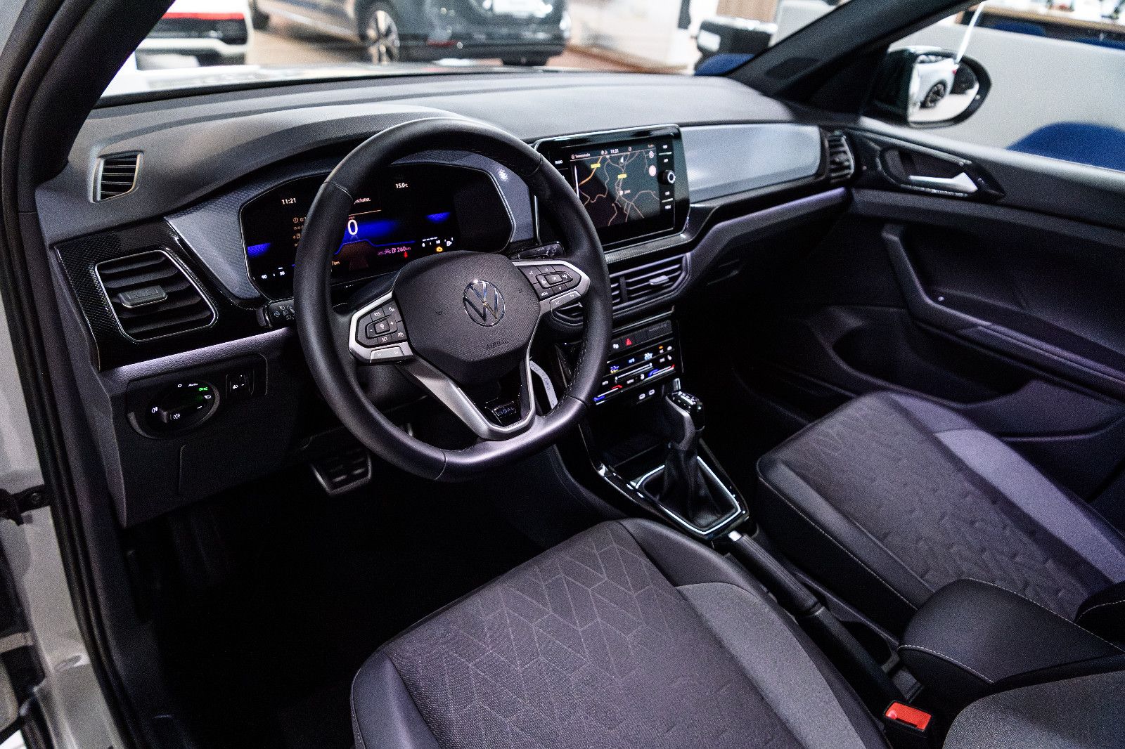 Fahrzeugabbildung Volkswagen T-Cross Goal 1.0 TSI DSG LED+AHK+NAVI+SHZ+ACC