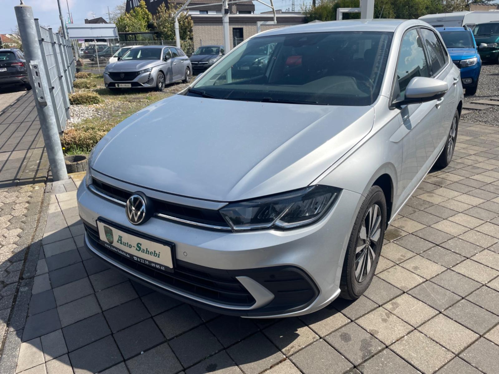 Volkswagen Polo Move  Automatik Navi 1.Hand IQ Drive Paket