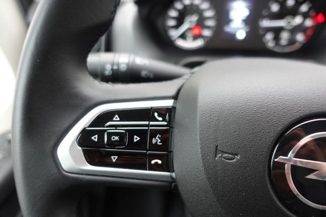 Fahrzeugabbildung Opel Movano Kasten 2.2 L2H2 3.5t Kamera,Standhzg
