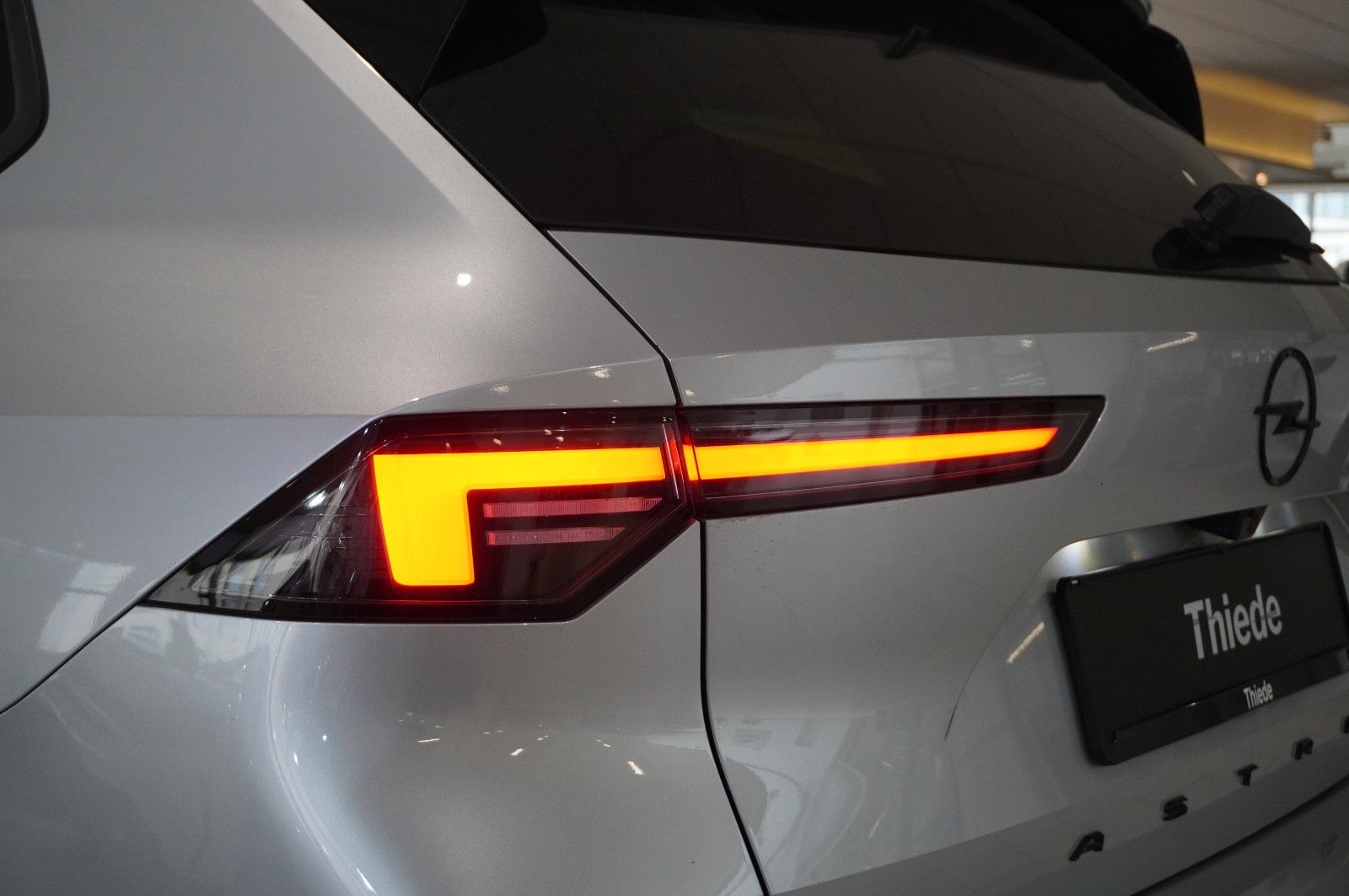 Fahrzeugabbildung Opel Astra L ST 1.5D ULTIMATE NAVI/LED/360°/PANO/DAB+