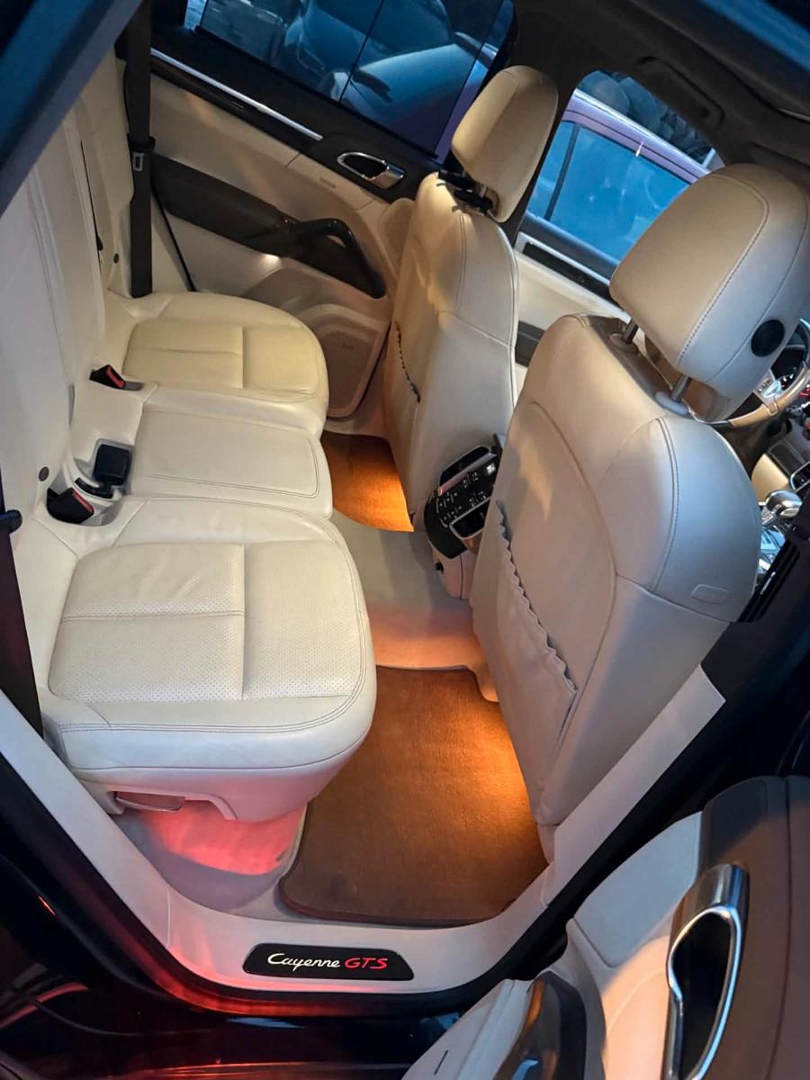 Porsche Cayenne turbo GTS