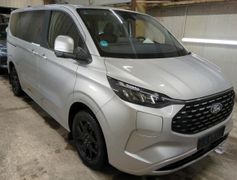 FORD Tourneo Custom Titanium XPlug-in L1*el. Türen* FORD Tourneo Custom Titanium XPlug-in L1*el. Türen*