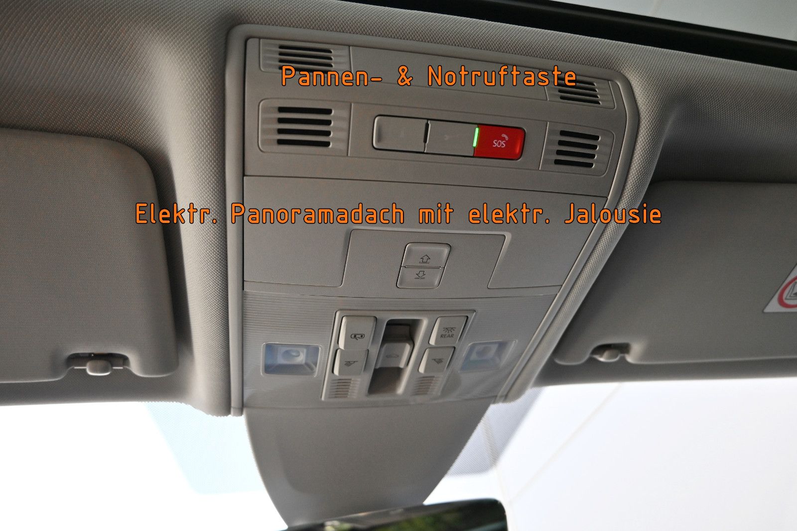 Fahrzeugabbildung Volkswagen Touran 1.5 TSI DSG °ACC°AHK°PANO°STHZ°DYNAUDIO°