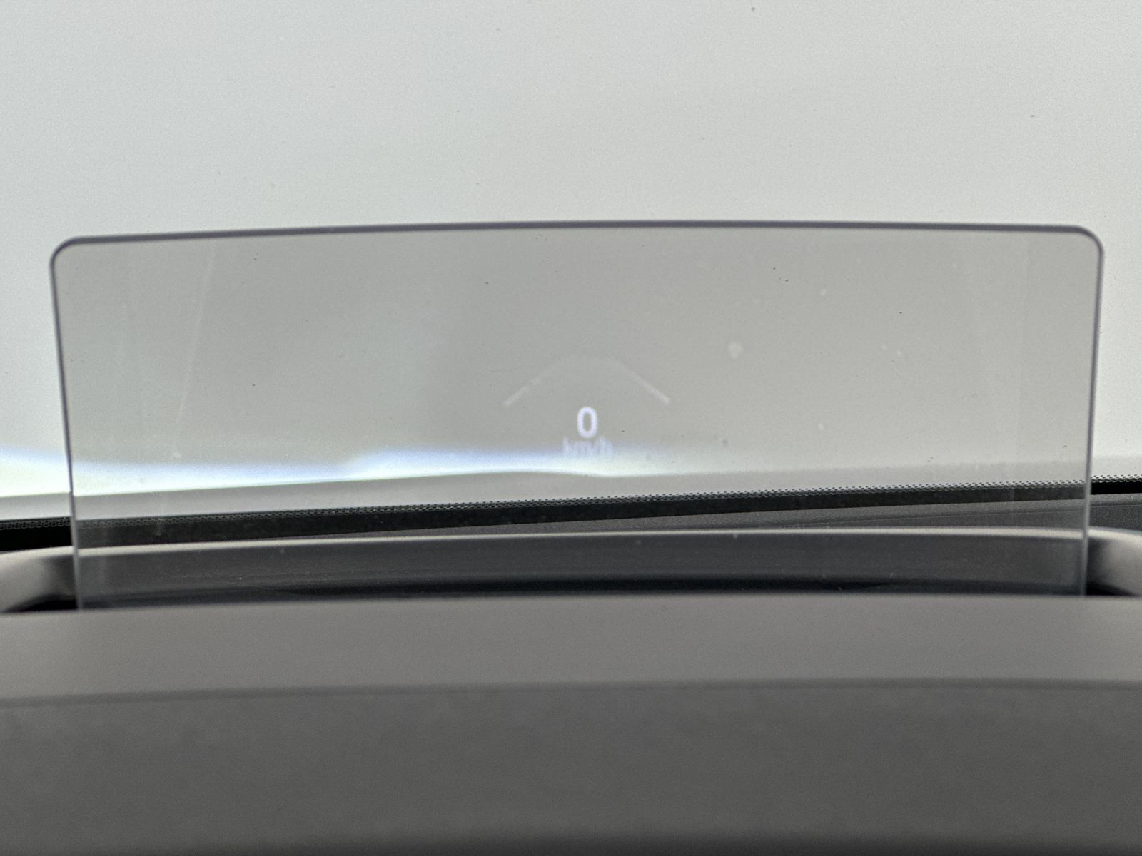 Fahrzeugabbildung Ford Focus Turnier 2.0 EB ST NAV+LED+ACC+AHK+KAM+19ZO