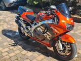 Honda CBR 900 RR SC33