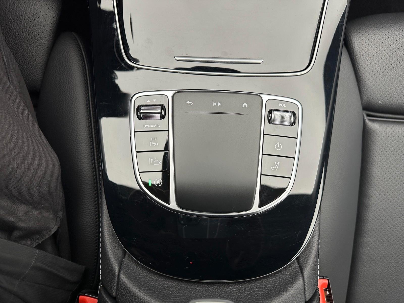 Mercedes-Benz E 220 d T 4Matic Avantgarde *LEDER*HuD*360*NAVI*