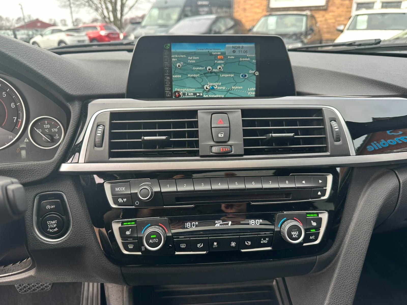 BMW Touring 318 i Sport Line TMP SZH LED NAVI PANO