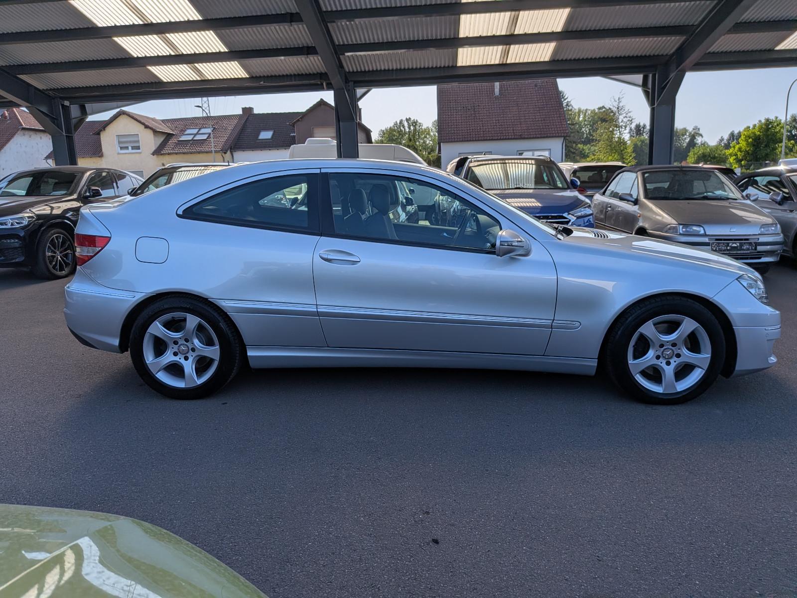 Mercedes-Benz CLC 200 Kompresor Aut. Leder SHZ Tempomat 1-Hand