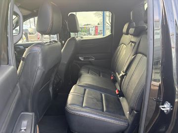 Ford Ranger Wildtrak 2.0 4WD DoKa AHKRollo