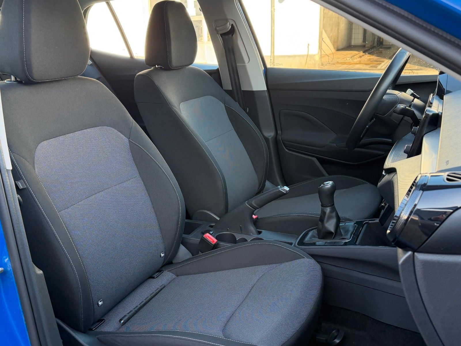 Fahrzeugabbildung SKODA Fabia 1.0 MPI Selection *Klima*Allwetter*Stzhzg*