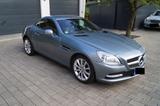 Mercedes-Benz SLK 350 BlueEFFICIENCY Autom. - - graue Mercedes-Benz SLK-Klasse