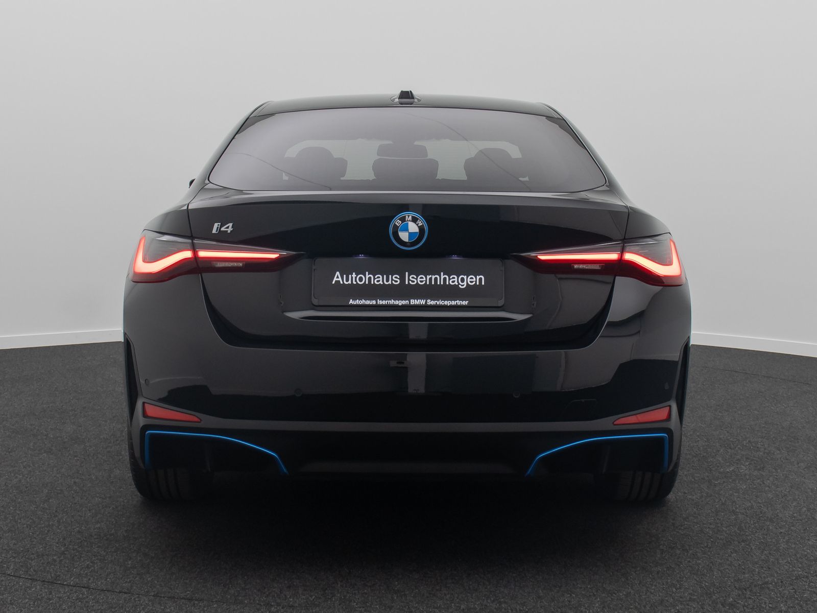 Fahrzeugabbildung BMW i4 eD40 GC Kamera HiFi GeschwindigReg Widscreen