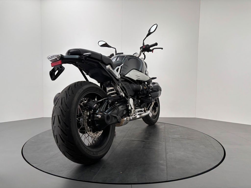 Fahrzeugabbildung BMW R NineT PURE *NEUWERTIG *1. HAND