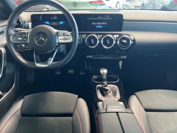 Mercedes A 200 - 9
