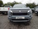 Mitsubishi Outlander 2.4L PHEV TOP - Mitsubishi Outlander mit Hybrid-Antrieb